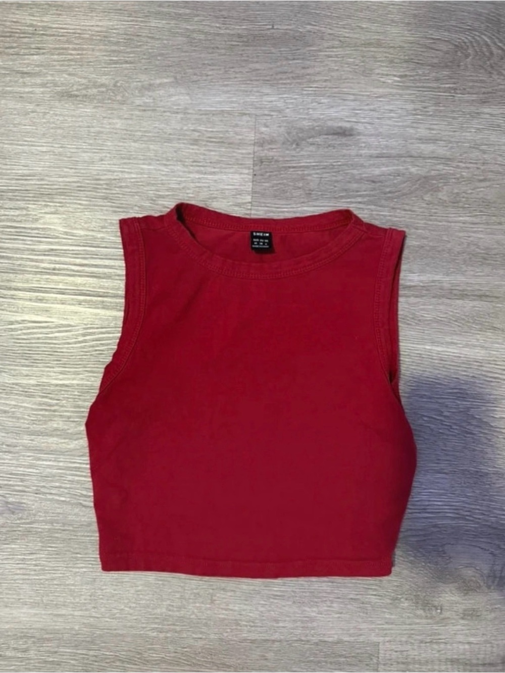SHEIN Red Sleeveless Crop Tank